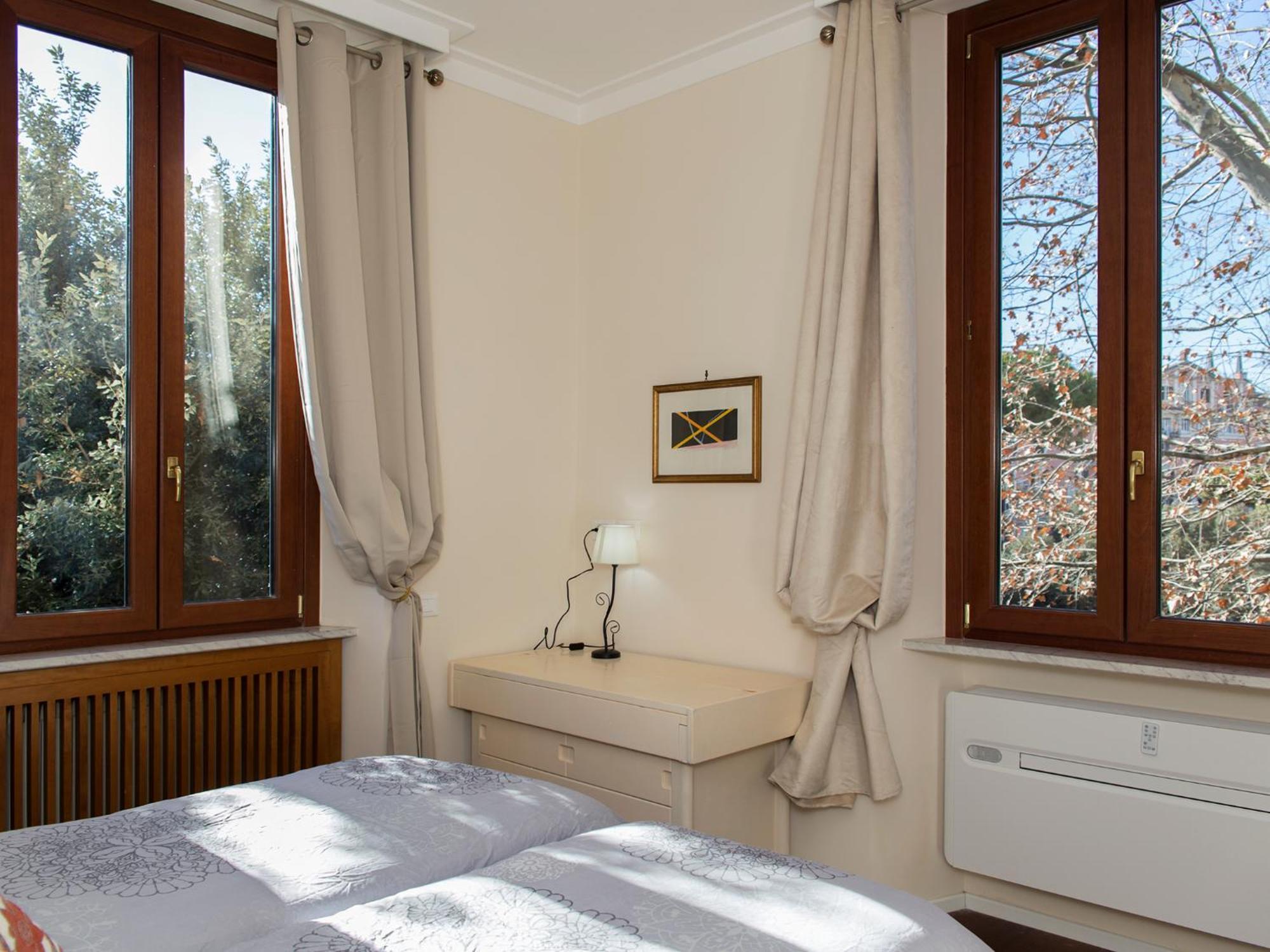 The Apartments - Vatican Рим Экстерьер фото